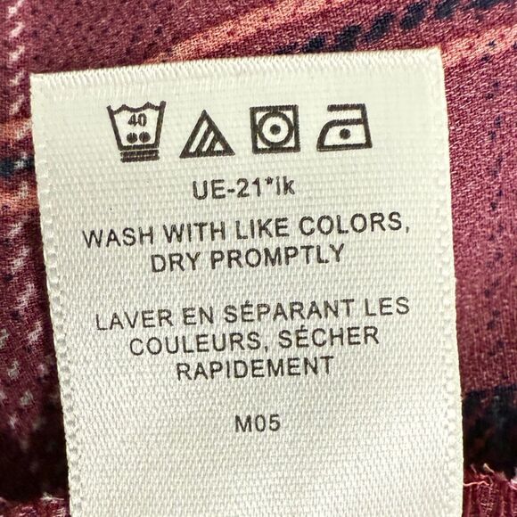 Van Heusen Plaid Blouse 3/4 Sleeve Relaxed Fit Sz XS - Picture 9 of 9